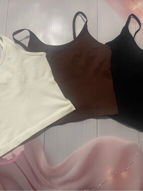 Women's Spaghetti Strap Crop Tank Top - Brown